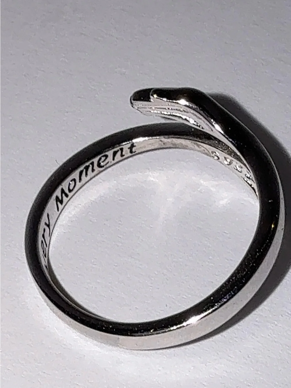 925 Sterling Silver Hug Ring Engraved 